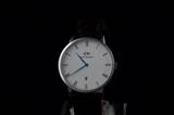 Daniel Wellington watch same style man and woman Apr 27--wsp02_2948377