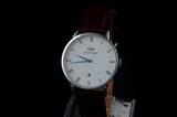 Daniel Wellington watch same style man and woman Apr 27--wsp10_2948369