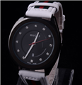 Gucci watch man Apr 27--wsp08_2948683